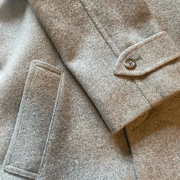 Lakeland Men's Classic Gray Wool Over Coat Sz 44 - Picture 10 of 14